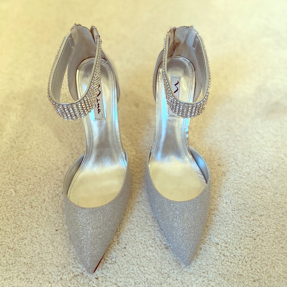 Silver dressy sandals/open toe heels